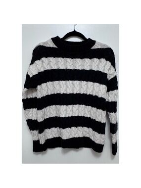 Time and Tru Black & White Striped Cable Knit Crew Sweater